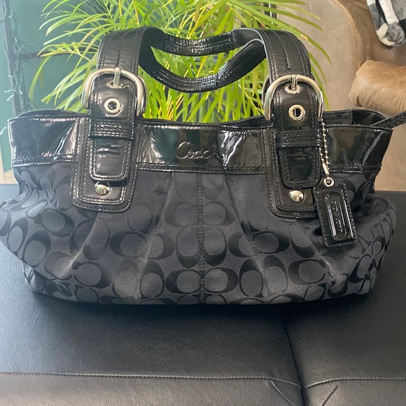 Coach Handbags - Coach black shoulder bag